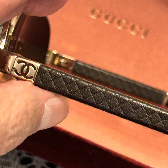 CHANEL Gold and Brown Aviator Sunglasses - Picture 6 of 7